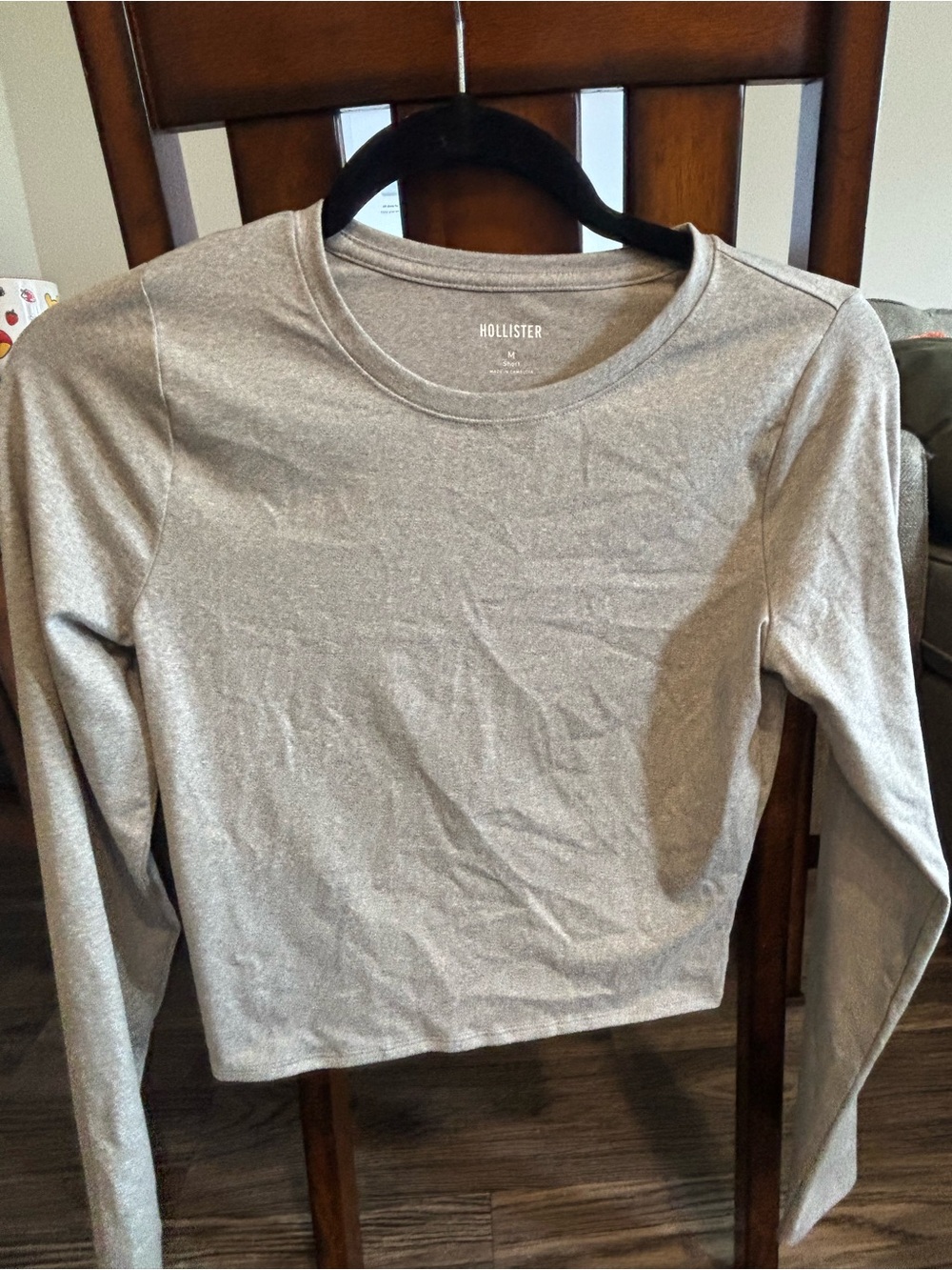 Hollister Light Gray Long Sleeve Crewneck Tee